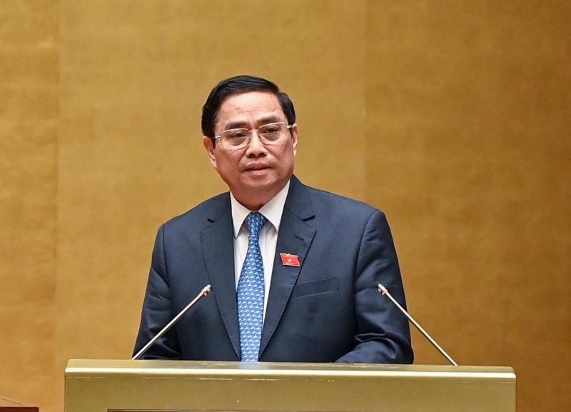 Thủ tướng Phạm Minh Chính nói về giải pháp nâng cao chất lượng ngành y tế tại phiên chất vấn đầu tiên trước Quốc hội khóa XV - Ảnh: VGP