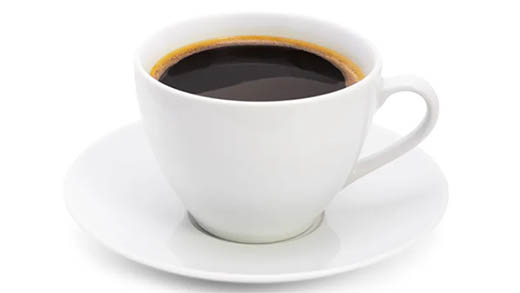 Cà phê có chứa caffeine là một chất kích thích có thể làm tăng tỷ lệ trao đổi chất khi nghỉ ngơi
