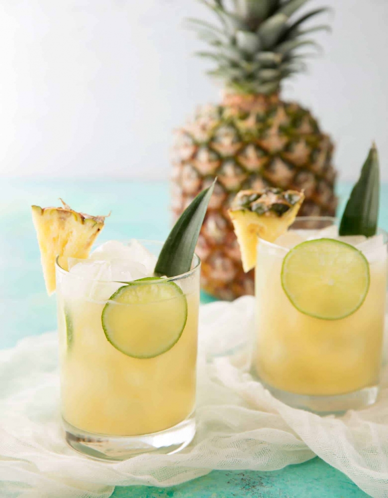 Pineapple-Rum-Punch-2