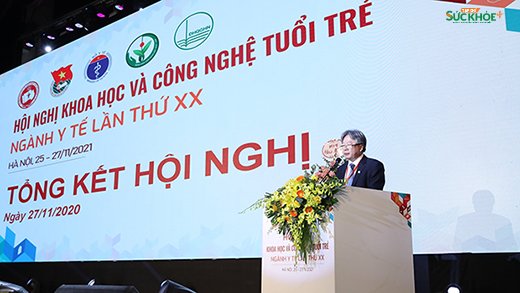 GS.TS Trần Bình Giang, Giám đốc Bệnh viện Hữu nghị Việt Đức phát biểu tại buổi lễ - Ảnh: Nguyễn Hiệp