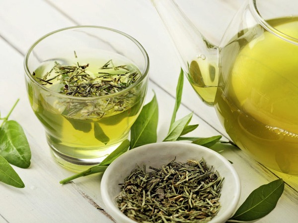 Uống trà xanh mỗi sáng còn giúp tăng cường miễn dịch