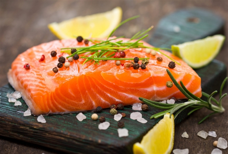 Chuyên gia sức khoẻ khuyến khích nên ăn cá béo 2 lần/tuần
