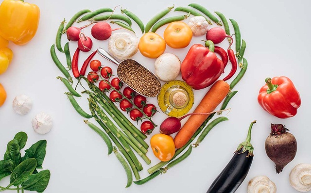 Người bệnh suy tim cần có chế độ ăn uống lành mạnh và hợp lý 