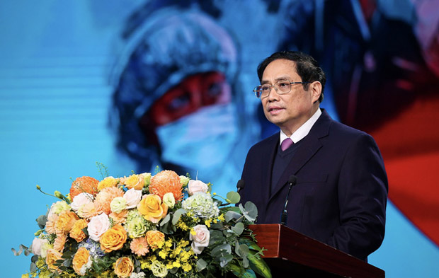 Thủ tướng phát biểu trong Lễ kỷ niệm 67 năm Ngày Thầy thuốc Việt Nam, tối (27/2) - Ảnh: VGP