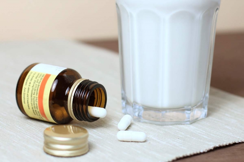 Sữa và thực phẩm giàu calci có thể làm giảm tác dụng của thuốc kháng sinh