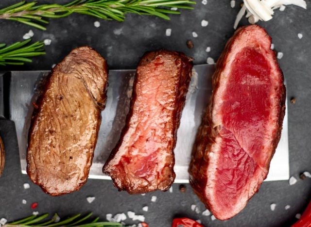 Bạn nên ăn thịt đỏ với lượng vừa đủ