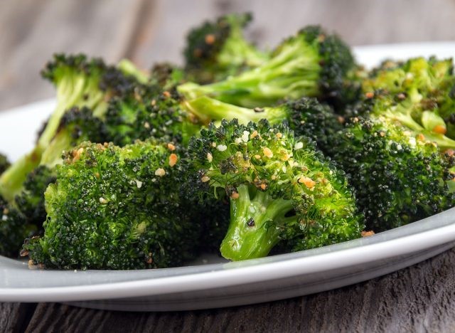 Bông cải xanh được xem là một siêu thực phẩm giúp làm giảm cholesterol hiệu quả