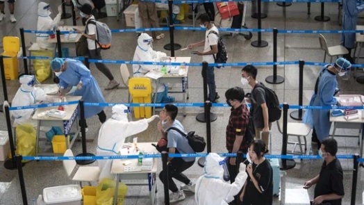 Cho đến nay chưa có trường hợp tử vong do nhiễm virus Langya, hầu hết đều bị nhẹ và các bệnh nhận có triệu chứng giống cúm - Ảnh: Bloomberg