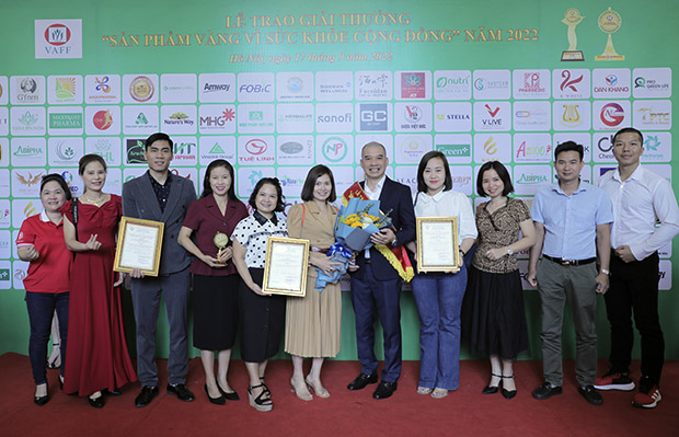 Vina-Link Group là một trong số ít công ty liên tiếp nhiều năm nhận được Huy chương Vàng Sản phẩm vàng vì sức khỏe cộng đồng