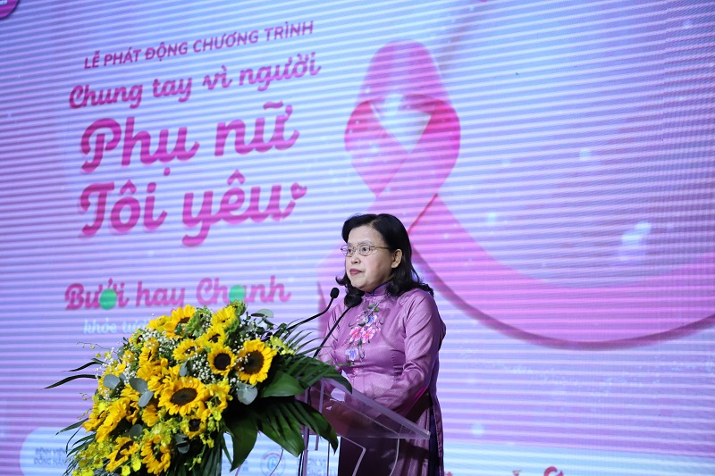 Chủ tịch Quỹ hỗ trợ bệnh nhân ung thư - Ngày mai tươi sáng Nguyễn Thị Xuyên - Ảnh: Bộ Y tế