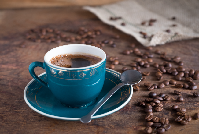 Cà phê decaf có thể chứa hóa chất gây hại nếu uống với lượng lớn