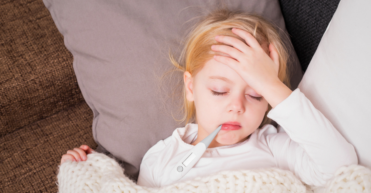 Trẻ mắc cúm B cần được chú ý theo dõi các triệu chứng