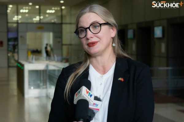 Đại sứ Thụy Điển Ann Måwe chia sẻ tại chương trình Tiên phong đột phá.
