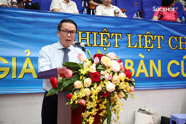 Phó chủ tịch Thường trực Hội Nhà báo Việt Nam Nguyễn Đức Lợi, Trưởng ban tổ chức giải phát biểu tại Lễ bế mạc 