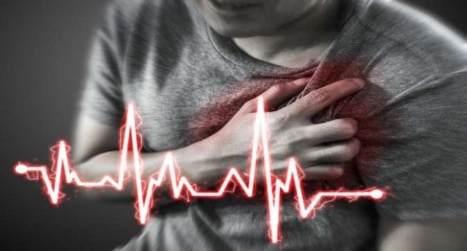 Cơn đau thắt ngực là dấu hiệu nhận biết sớm nhất và là triệu chứng điển hình của bệnh động mạch vành