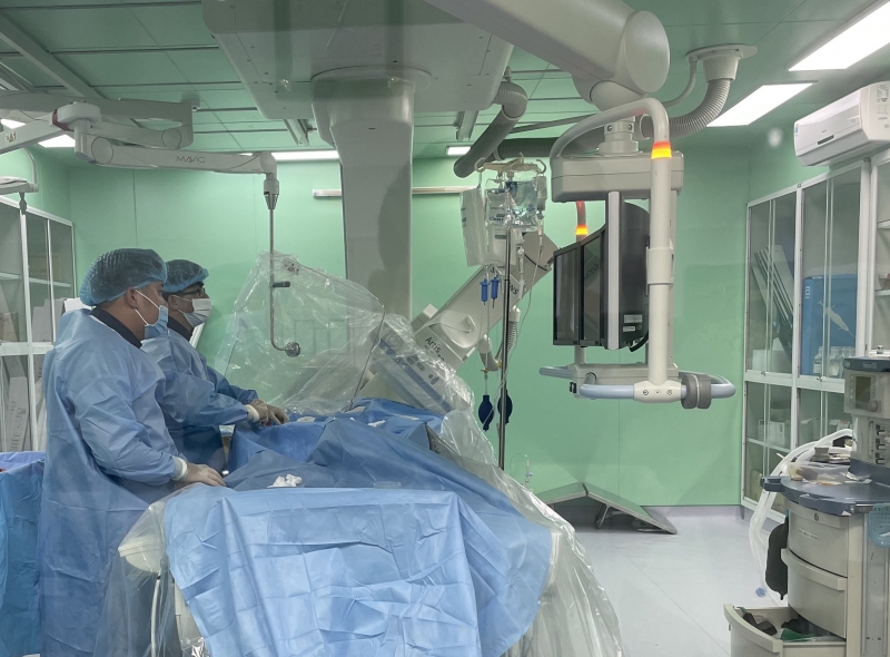 Bệnh nhân đột quỵ được can thiệp tại Bệnh viện Đa khoa Trung ương Cần Thơ - Ảnh: BVCC
