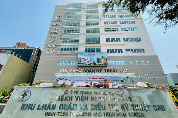 Bệnh viện Nhân dân 115 tổ chức lễ khánh thành tòa nhà khu chẩn đoán và điều trị kỹ thuật cao sau gần 6 năm xây dựng - Ảnh: Báo Thanh Niên