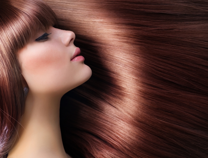Hạn chế sử dụng hóa chất và bổ sung dưỡng chất thiết yếu có mái tóc bạn tự tin bồng bềnh, suôn mượt