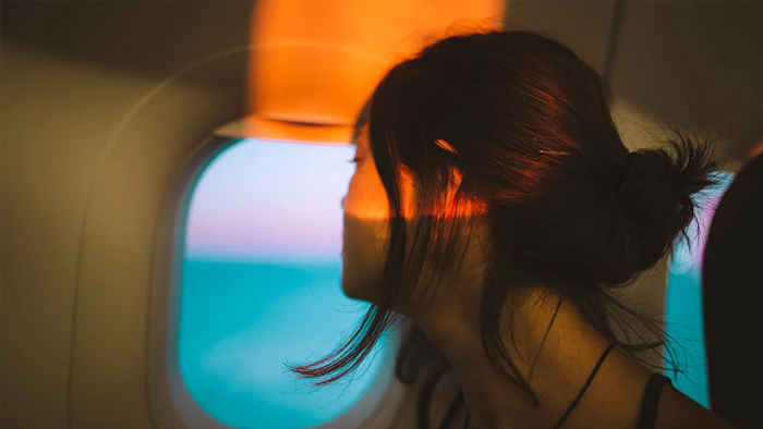 Nhiều người bị đau đầu do thay đổi áp suất khí quyển khi đi máy bay