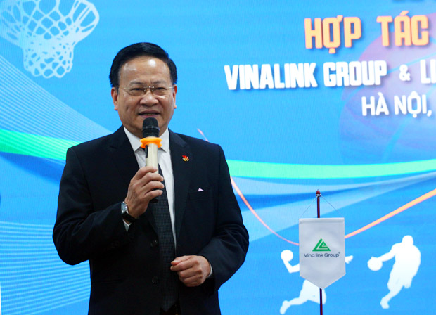 Chùm ảnh: Lễ ký kết hợp tác chiến lược giữa Liên đoàn Bóng rổ Hà Nội và Vinalink Group  - Ảnh 5