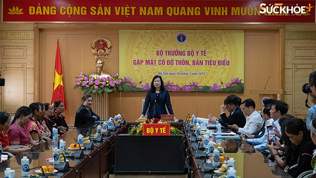 Bộ trưởng Đào Hồng Lan phát biểu tại lễ gặp mặt - Ảnh: Việt An/Sức khỏe+