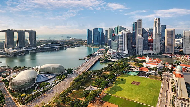 Nhìn từ trên cao thành phố Singapore vào một ngày nắng