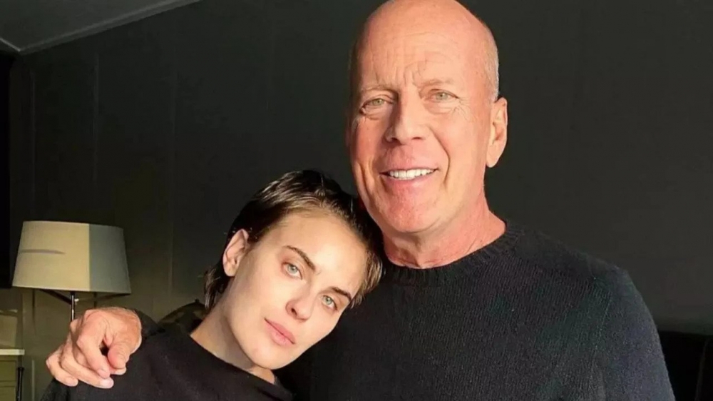 Nam diễn viên Bruce Willis và con gái