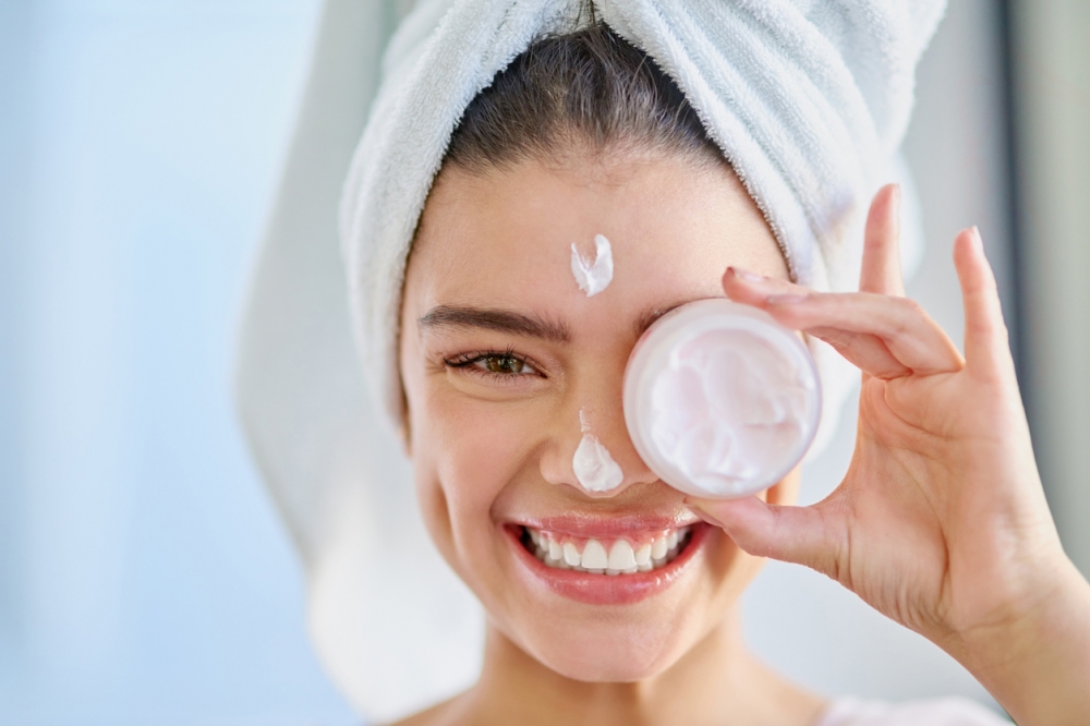 Nhiều sản phẩm kem dưỡng ẩm tầm trung đã có thể đáp ứng tốt nhiệm vụ cấp ẩm cho da