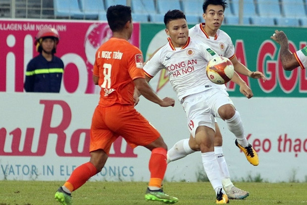 Quang Hải cần thời gian để hòa nhập cùng tập thể đội bóng Công an Hà Nội