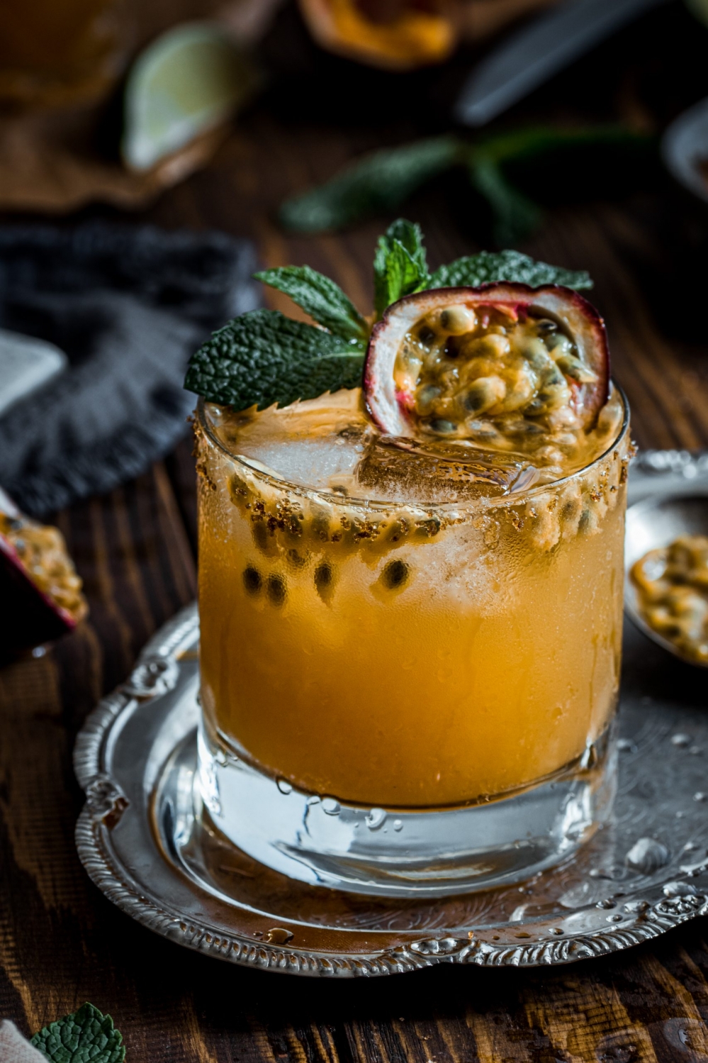 Passion-Fruit-and-Rum-Cocktail-10-scaled