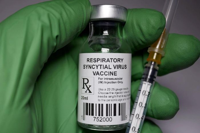 Vaccine Abrysvo ngừa virus hợp bào hô hấp của Pfizer - Ảnh: Washington Post

