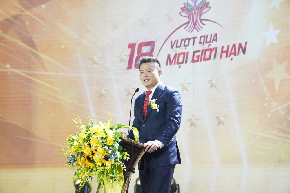 Tổng Giám đốc Nguyễn Đức Anh cùng ban lãnh đạo đã chèo lái Vinalink Group qua chặng đường 18 năm phát triển - Ảnh: Việt An/Sức khỏe+