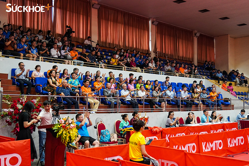 Giải Bóng bàn Cúp Hội Nhà báo Việt Nam lần thứ XVI năm 2023 đã khép lại trong niềm vui phấn khởi của các vận động viên tham dự và người hâm mộ. 