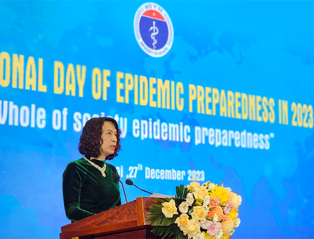 Thứ trưởng Bộ Y tế Nguyễn Thị Liên Hương cảnh báo, dịch bệnh truyền nhiễm trên thế giới vẫn luôn diễn biến phức tạp, khó lường - Ảnh: Bộ Y tế