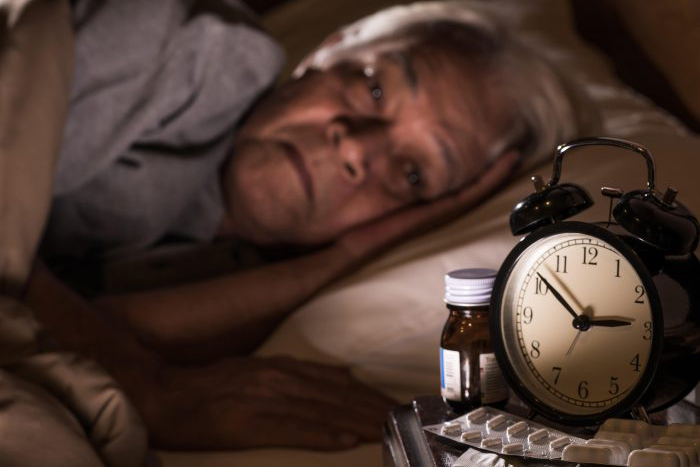người cao tuổi không nên phụ thuộc vào thuốc ngủ