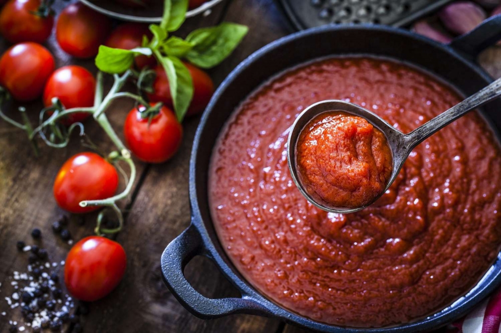 Cơ thể hấp thụ lycopene tốt hơn khi cà chua, thực phẩm được chế biến hoặc nấu chín (nước ép, nước sốt)
