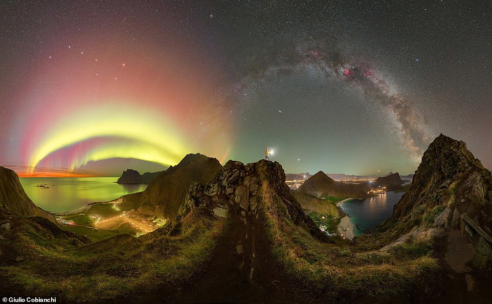 Bức tranh toàn cảnh vòng cung đôi ngoạn mục này được chụp bởi nhiếp ảnh gia Giulio Cobianchi ở quần đảo Lofoten, Na Uy.