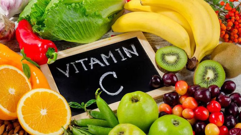 Vitamin C góp phần tăng cường miễn dịch và hỗ trợ kiểm soát hormone căng thẳng