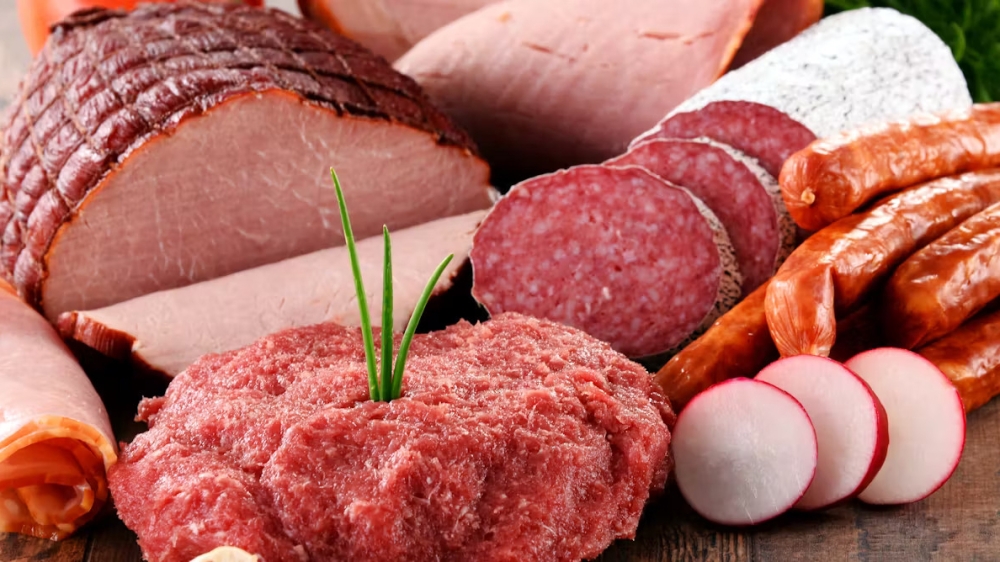 Ăn nhiều thịt đã chế biến sẵn và thịt đỏ có thể làm tăng nguy cơ ung thư ruột