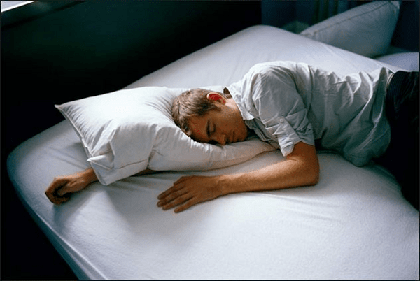 Ngủ quá nhiều có thể là dấu hiệu của trầm cảm.
