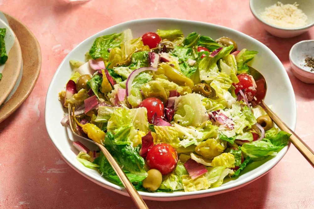 Ăn salad hỗ trợ kiểm soát cân nặng và vóc dáng