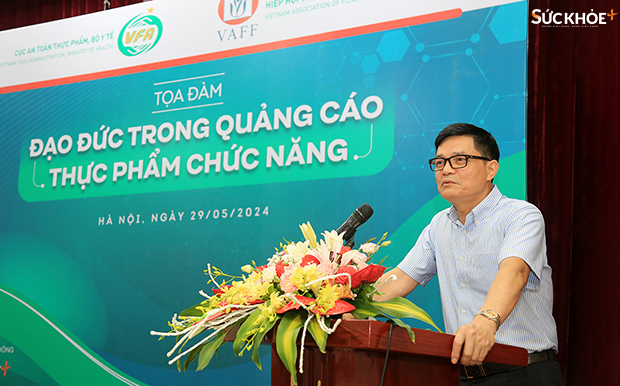 PGS.TS. Nguyễn Thanh Phong đánh giá cao sự hợp tác của VAFF khi xây dựng bản quy chế mới - Ảnh: Hiệp Nguyễn