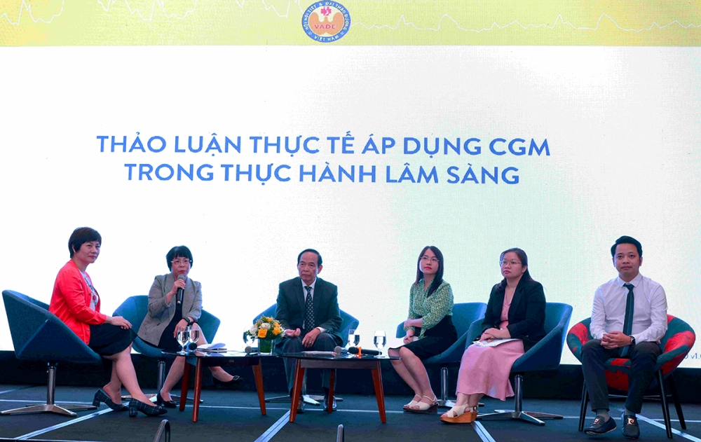 Các chuyên gia thảo luận về thực tế triển khai CGM trong thực hành lâm sàng tại Việt Nam 