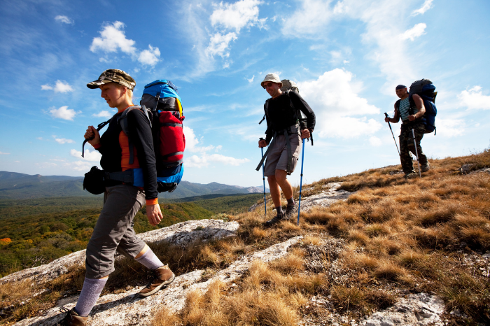  Hiking là một hoạt động thú vị và bổ ích cho sức khỏe, tâm trạng và trí tuệ của bạn.