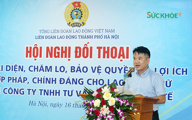 Ông Hà Hồng Phúc - Phó Tổng Giám đốc Công ty TNHH Tư vấn Y dược Quốc tế, phát biểu khai mạc hội nghị - Ảnh: Sức khỏe+