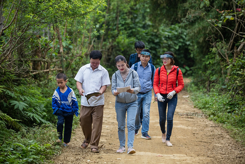 Hoạt động hỗ trợ khảo sát tác động của bệnh mắt hột ở Việt Nam của USAID - Ảnh: USAID