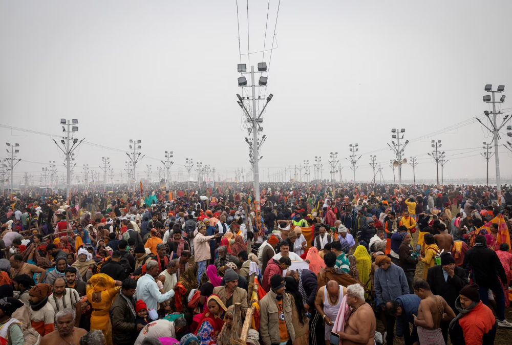 Lễ hội linh thiêng Kumbh Mela được tổ chức 3 năm một lần. Kumbh Mela thu hút số lượng tín đồ lớn nhất và được cho là mang lại cho người tham gia những lợi ích về tinh thần. Họ cảm thấy như được xá tội và cứu rỗi khỏi vòng luân hồi sinh tử.