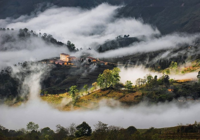 Y Tý ở độ cao trên 2000m so với mực nước biển - Ảnh: FB Nguyễn Đăng Khoa