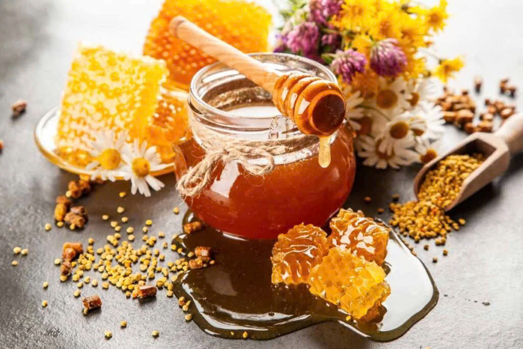 Nên sử dụng mật ong thô để tối ưu lợi ích 