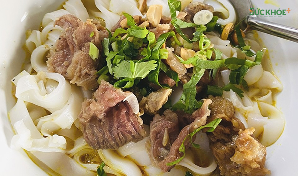 Sợi mì to bản đặc trưng